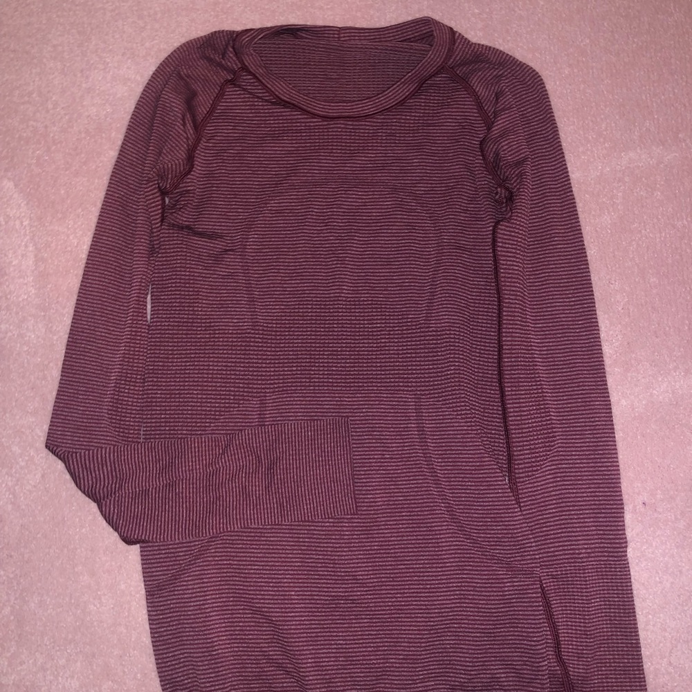 Lululemon long sleeve swiftly tee!